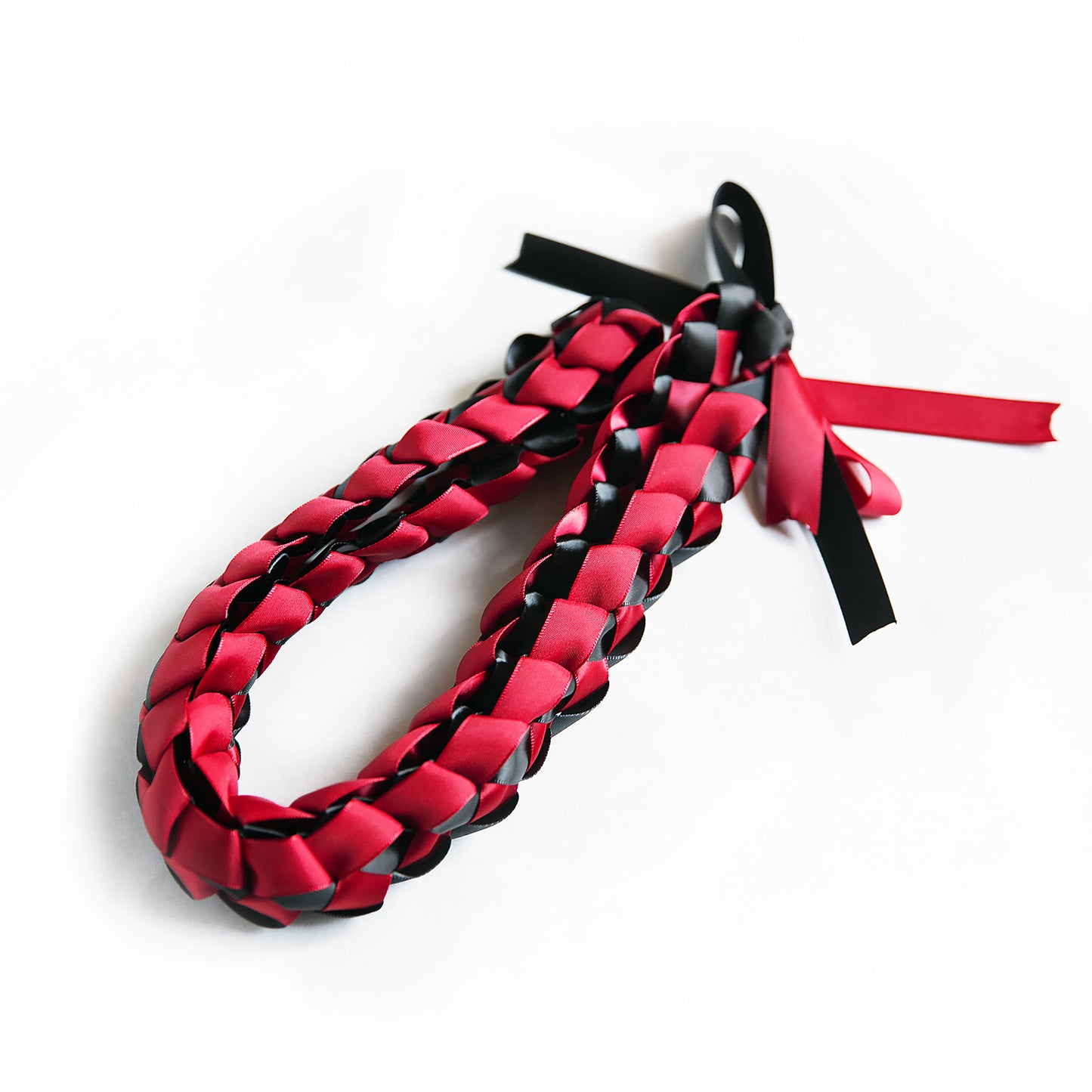Ribbon Lei - Black & Red